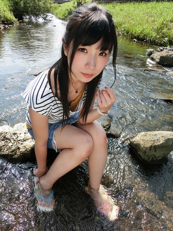異常体液変態少女乳首狂い2章のサムネイル画像